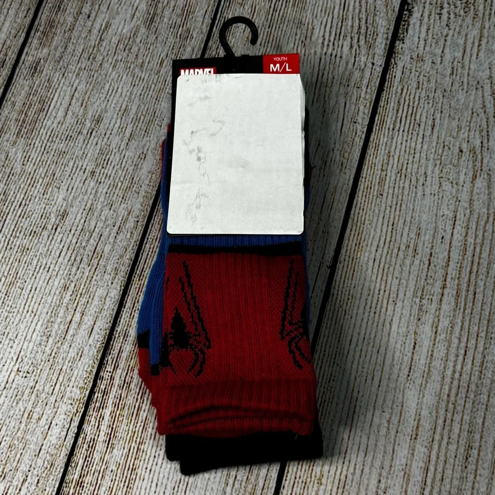 NWT Marvel Athletic Socks Spider Man 2 Pair Youth M/L